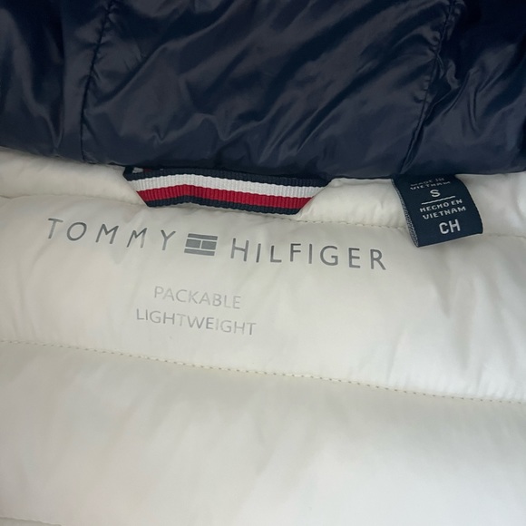 Lightweight jacket - Picture 2 of 2